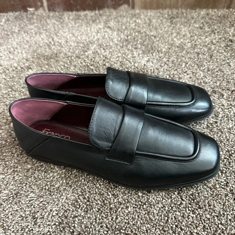 Franco Sarto sleek black